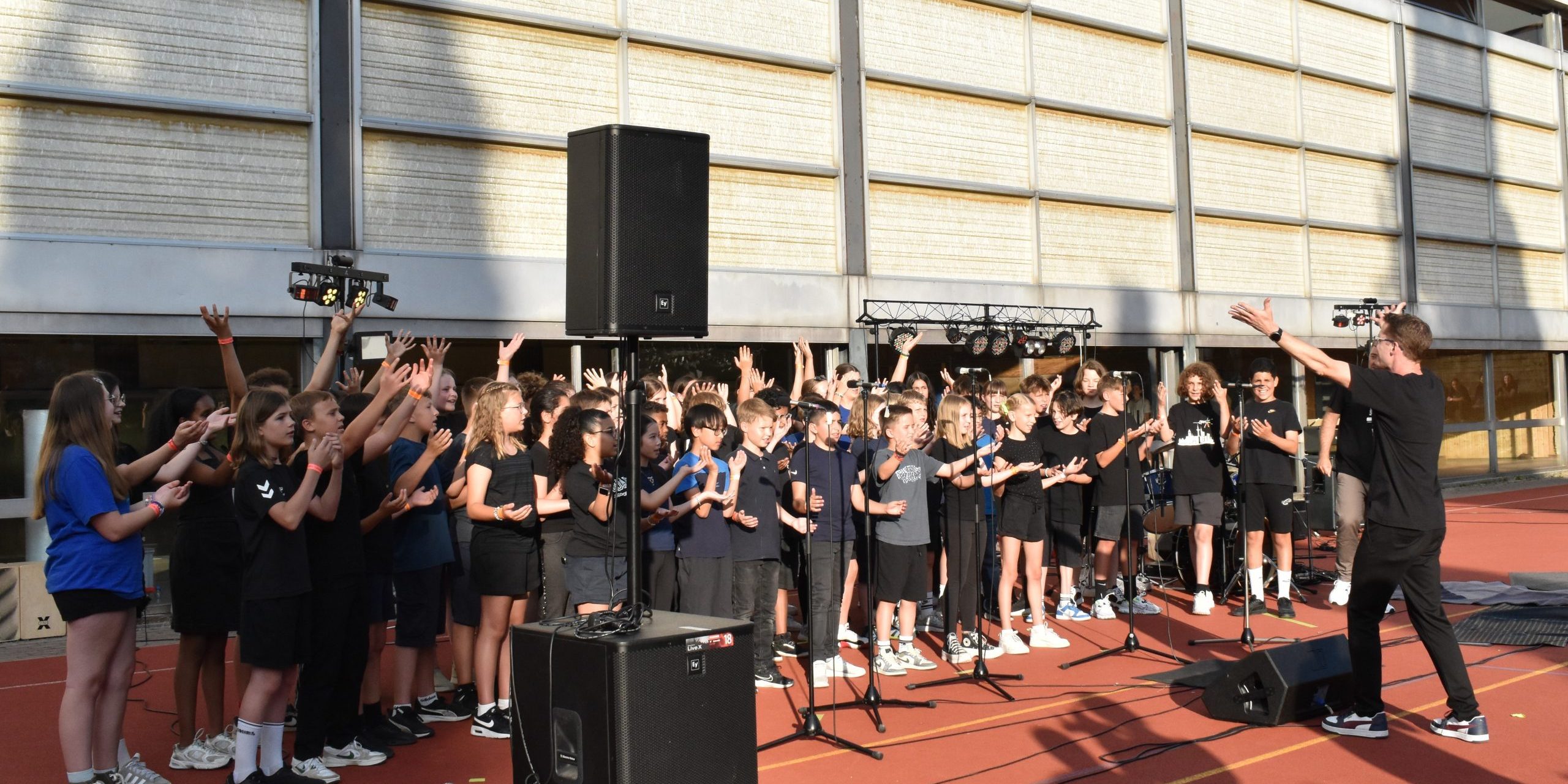 Beitragsbild Schulkonzert Shut up 2025