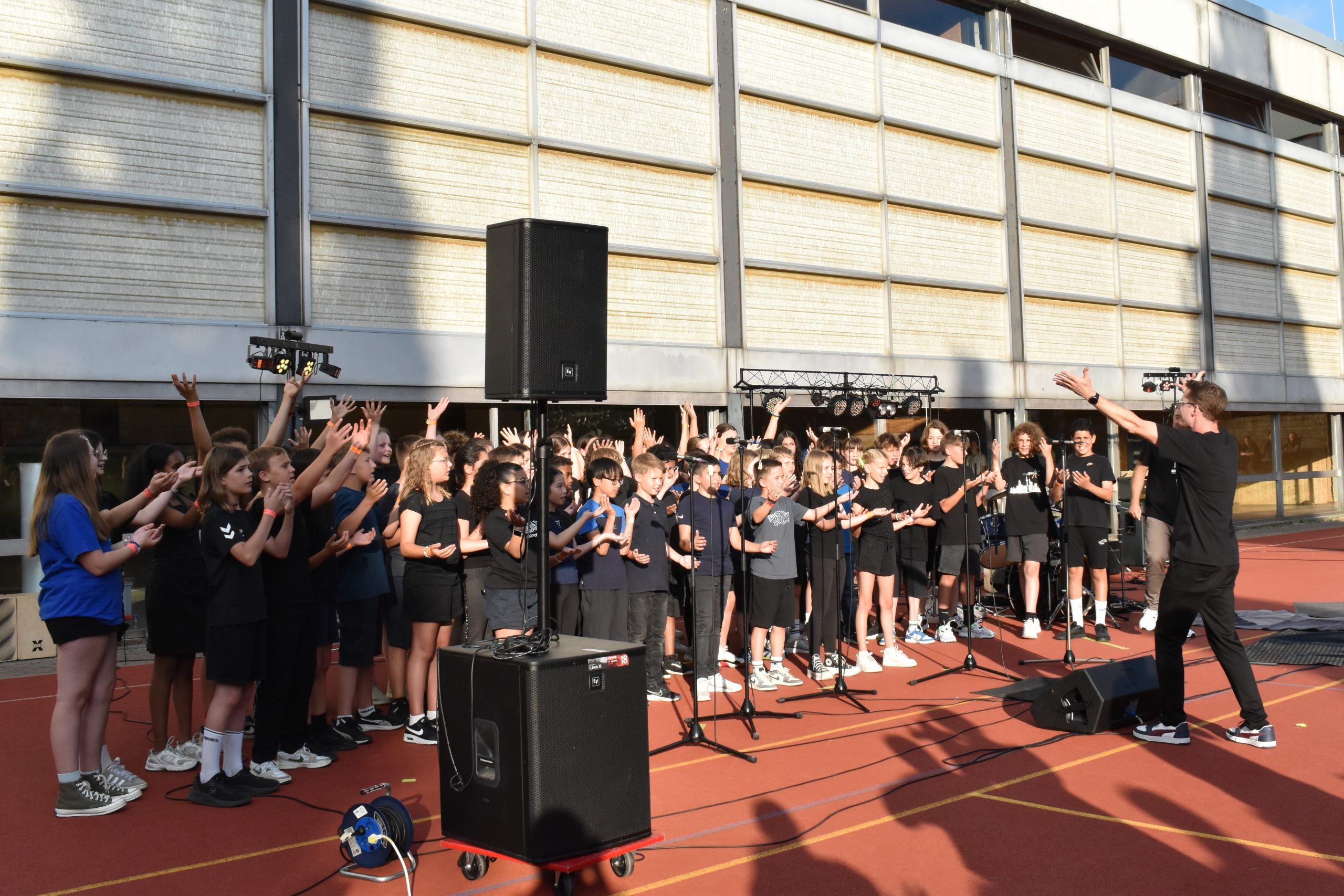 Beitragsbild Schulkonzert Shut up 2025